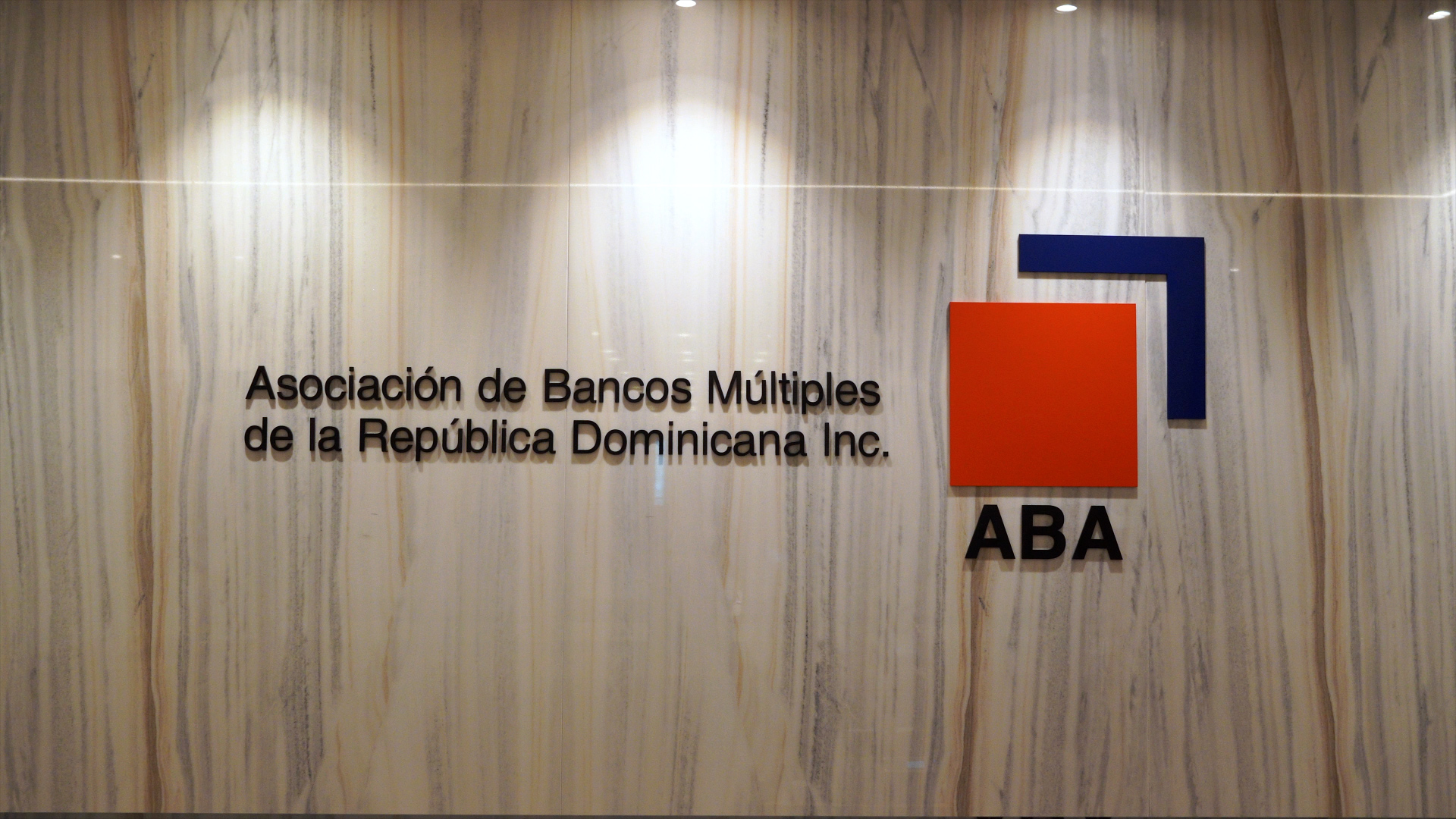 ABA valora programa de flexibilización monetaria