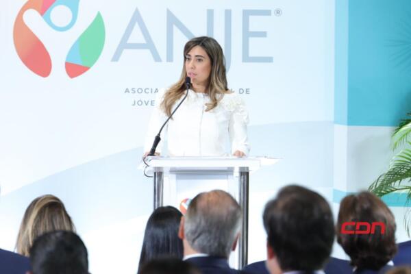 ANJE juramenta nueva junta directiva liderada por Claudia Finke.(foto, fuente externa)