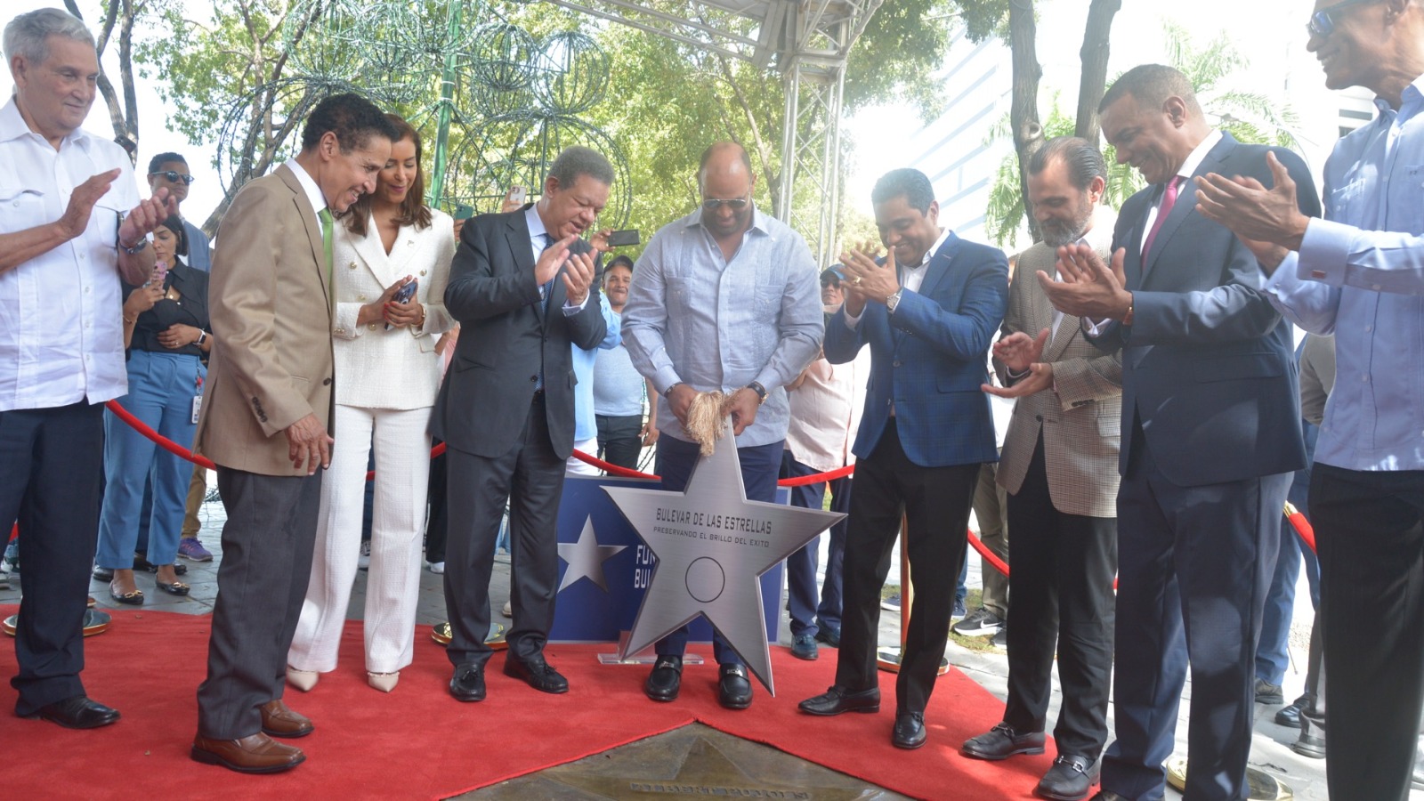Albert Pujols inmortalizado en el Bulevar de las Estrellas