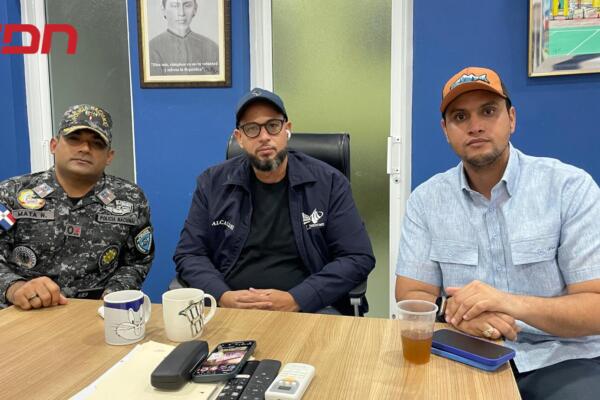 Alcalde de Nagua y Diputado Stalin Vásquez en alerta por lluvias en María Trinidad Sánchez