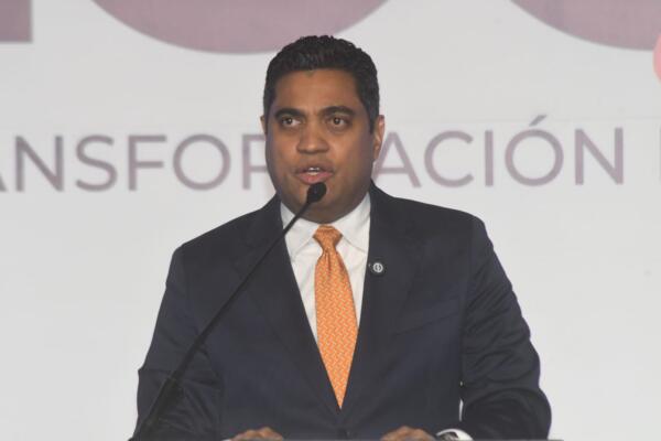 Kelvin Cruz explicó que su gestión está enfocada seis ejes fundamentales, como son la construcción y mantenimiento de las obras deportivas, el acompañamiento y apoyo de las Federaciones, apoyo a instituciones, actividades y eventos deportivos, la entrega de utilerías deportivas, respaldo a los atletas y la capacitación y formación a los deportistas y técnicos. 