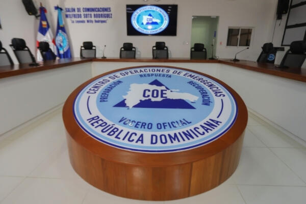 El COE actualizó los niveles de alerta en 21 provincias