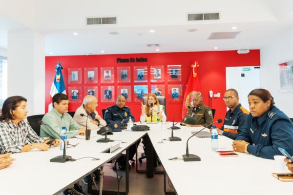 Carolina Mejía encabeza reunión de seguimiento del Comité de Prevención, Mitigación y Respuesta por lluvias