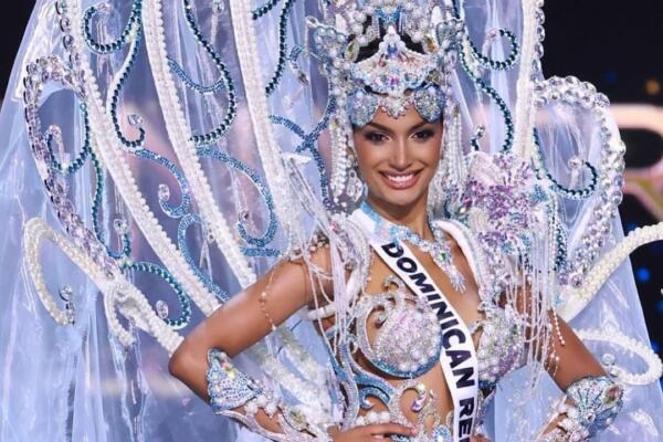 Celinee Santos, la representante de la República Dominicana en el certamen de Miss Universo