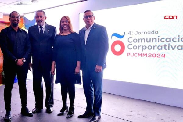 Pucmm y NEXA innovan en la Cuarta Jornada de Comunicación Corporativa con Inteligencia Artificial.(foto, fuente externa)
