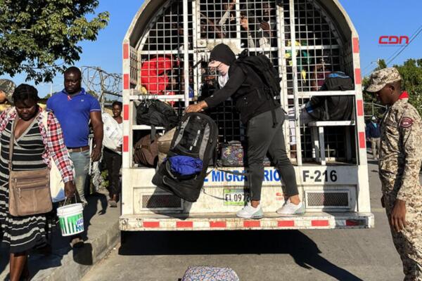 La ola de deportaciones masivas de ciudadanos haitianos continúa en la República Dominicana.(foto, fuente externa)