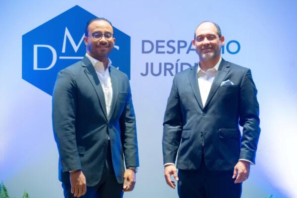 Ejecutivos de DMAC 
Foto: fuente externa