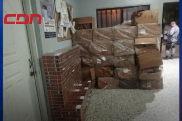 Durante la persecución, dos de los vehículos se deslizaron y cayeron en un barranco en el tramo carretero de Cienfuegos.