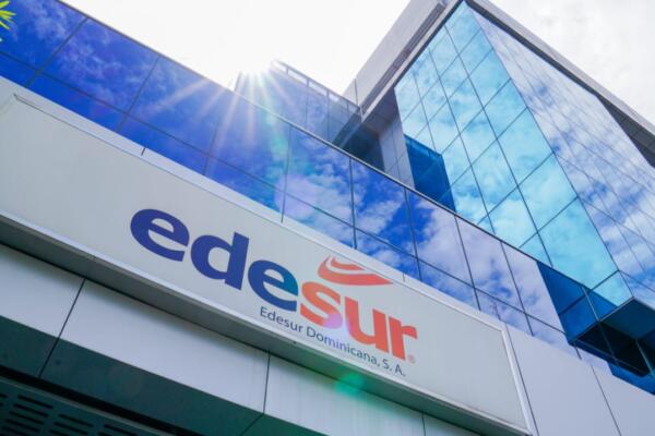 Denuncian a Edesur de incumplir contratos con medios digitales en el sur