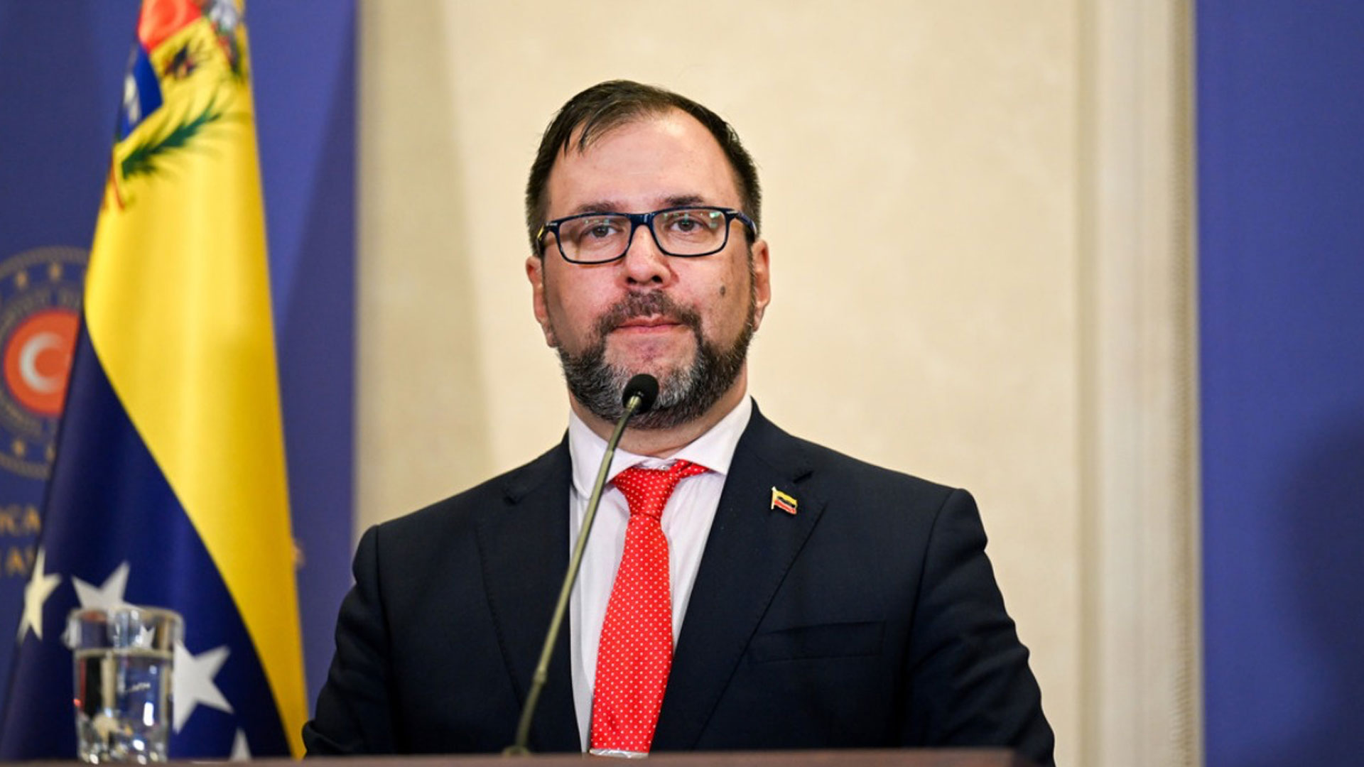 Venezuela muestra la gravedad de la disputa entre los dos países