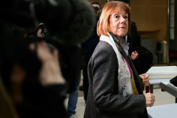 Gisèle Pélicot: Fiscalía pide hasta 16 años de prisión para coacusadosGisèle Pélicot: Fiscalía pide hasta 16 años de prisión para coacusados