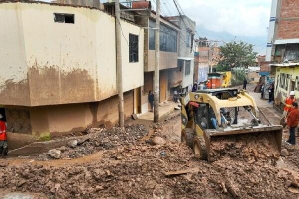 Gobierno de Perú declaró estado de emergencia por 60 días dos distritos afectados por lluvias