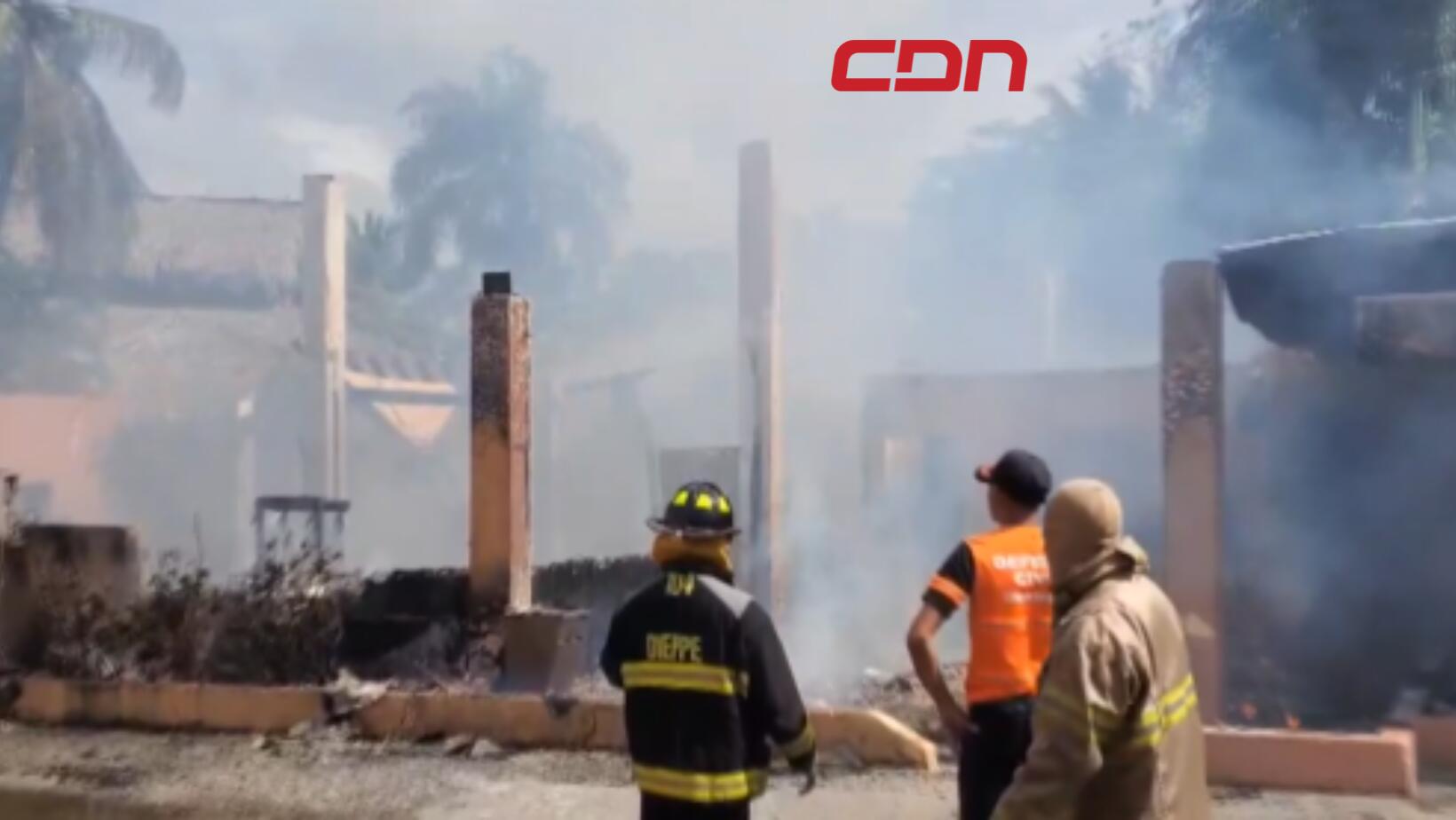 Incendio en Gaspar Hernández