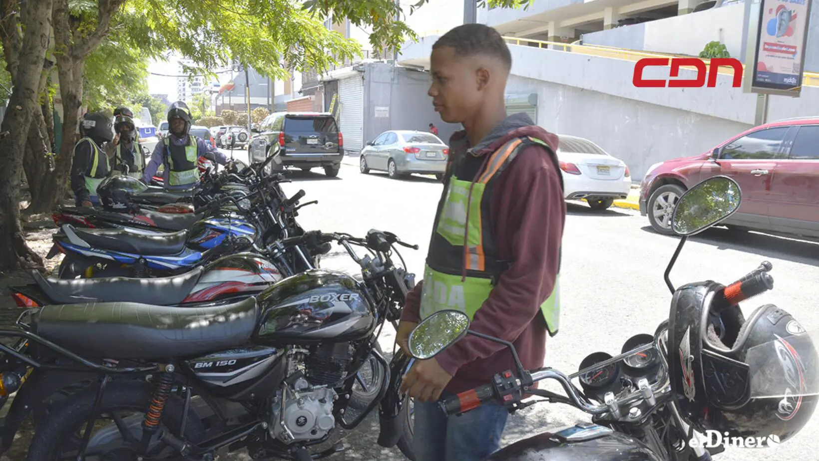 Motociclistas opinan sobre el plan futuro del Intrant de restringir tránsito nocturno