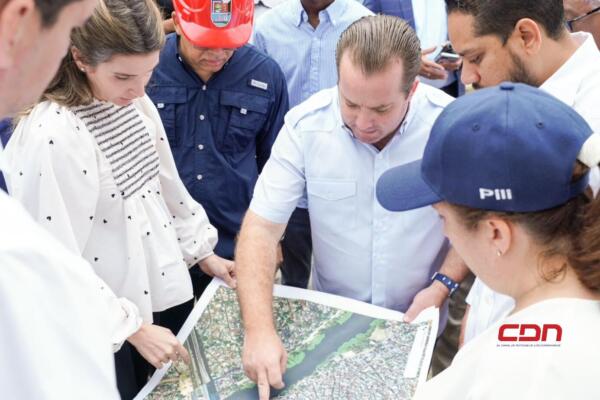 José Ignacio Paliza, explicó que la intervención en Las Lilas es esencial, no solo para sanear el río.(Foto, fuente externa)