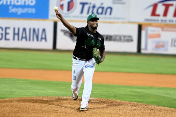 Oscar De La Cruz será el lanzador abridor de las Estrellas en su debút para el torneo Choque de Gigantes