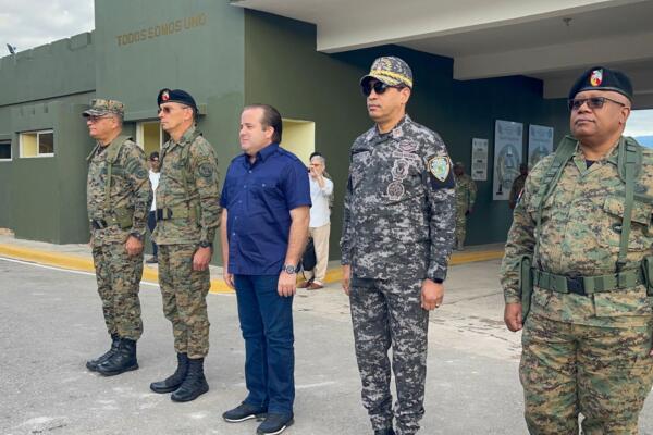 El ministro, José Ignacio Paliza, vio como bueno y válido, el diálogo que propone el primer ministro haitiano con el Gobierno dominicano.