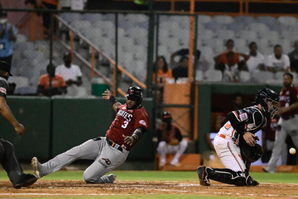 Pelota invernal: juegos HOY 8 de noviembre