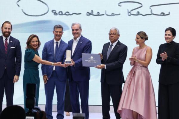 Presidente Abinader encabeza entrega del premio Oscar de la Renta. Foto: fuente externa