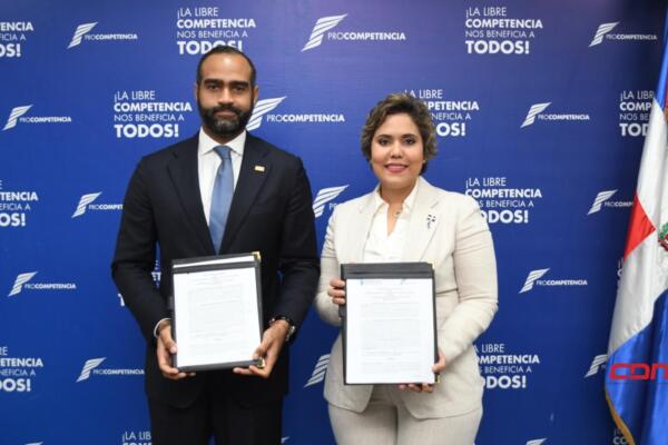 Pro-Competencia y el Codessd firman acuerdo para promover la libre competencia en RD. (foto, fuente externa)