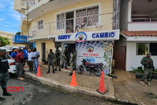 Atracan casa de cambio en Samaná en plena hora del día.(foto, fuente externa)