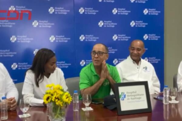 Richard Abreu, paciente con Parkinson que vuelve a la normalidad gracias a cirugía en el HOMS.