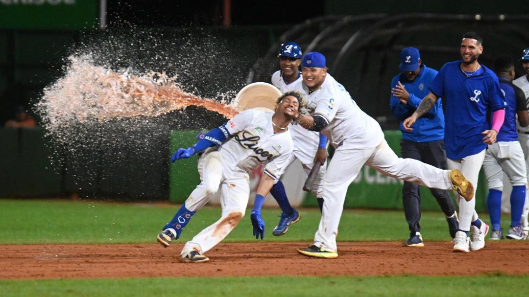 Sergio Alcantara conectó hit para liderar la victoria del licey sobre las Estrellas