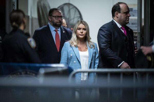 Trump designa a Karoline Leavitt como portavoz de la Casa Blanca