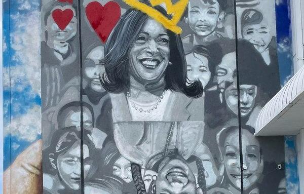 Kamala Harris, una 'Reina de Corazones' en Miami