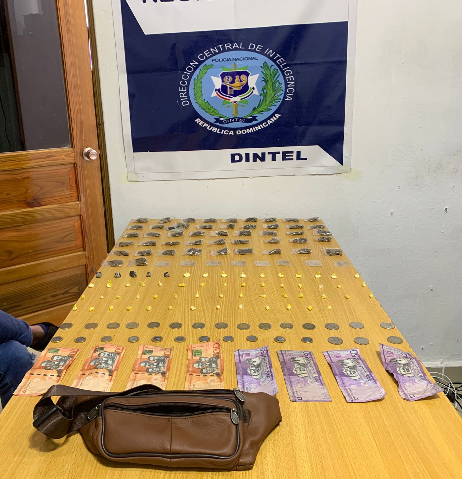 Policía Nacional apresa a joven con 113 porciones de sustancias controladas