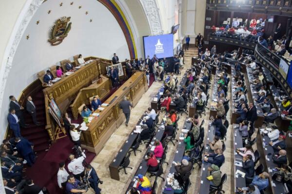 Fotografía de archivo de una sesión de la Asamblea Nacional (AN, Parlamento), en Caracas (Venezuela