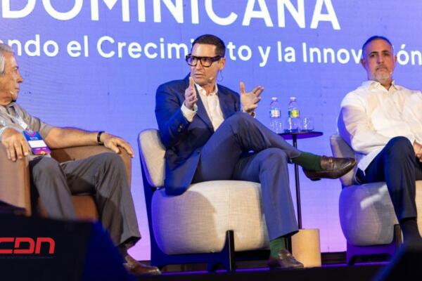 De Valle explicó que el turismo dominicano está  “en su mejor momento”.(foto, fuente externa)
