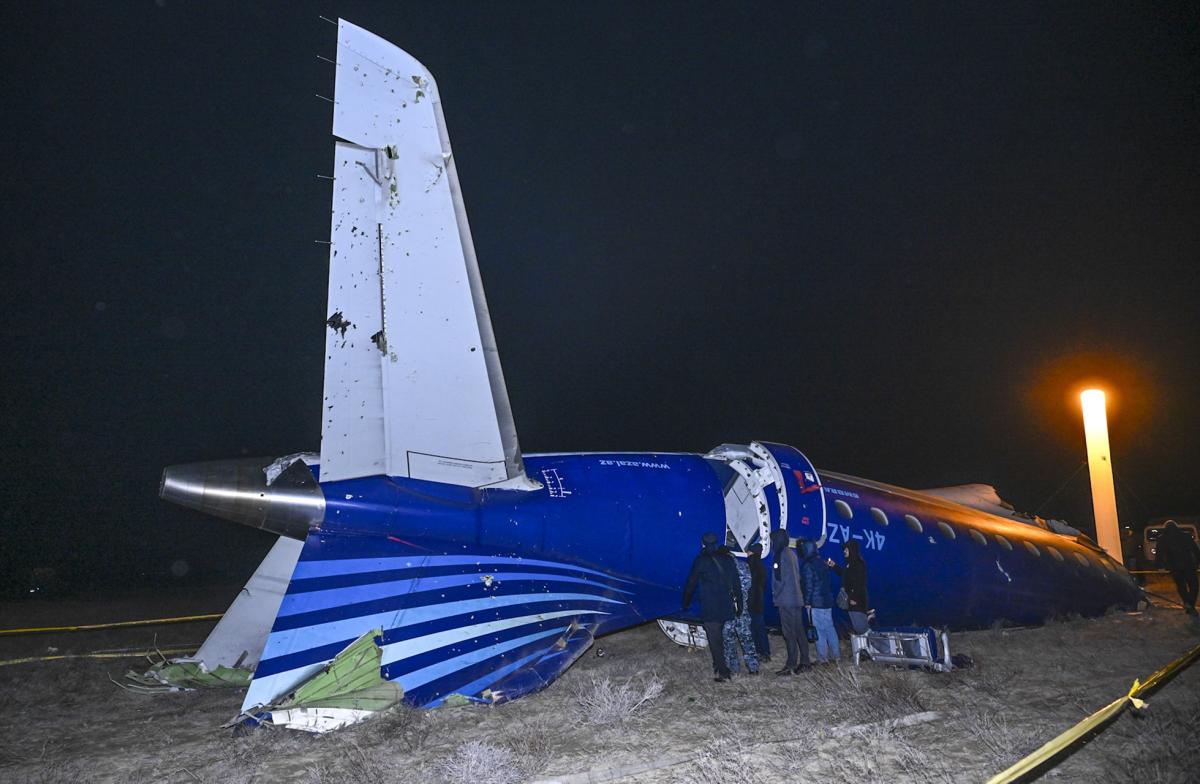 Rusia admite ataque ucraniano contra aeropuerto destino de avión azerbaiyano siniestrado