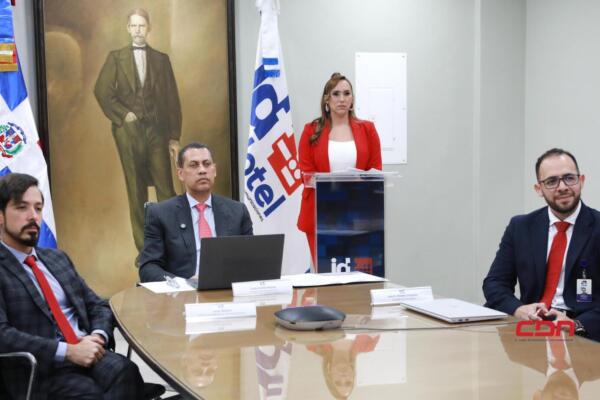 República Dominicana y Uruguay firmaron un acuerdo de cooperación para fortalecer el reconocimiento transfronterizo de la firma digital. (foto, fuente externa)