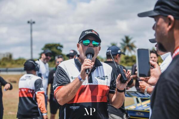 Alfredo Nin El narrador deportivo más internacional de RD