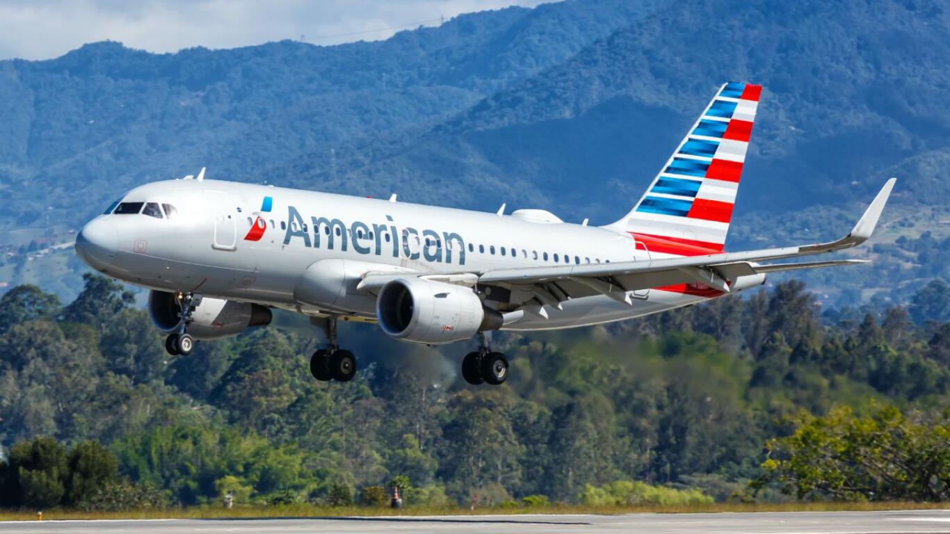 American Airlines desarrolló un sistema de embarque que emplea tecnología avanzada para garantizar un proceso más eficiente y ordenado.