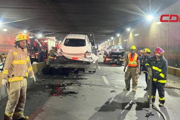 En el lugar se presentaron cuatro unidades de la Dirección General de Seguridad de Tránsito y Transporte Terrestre (Digesett)