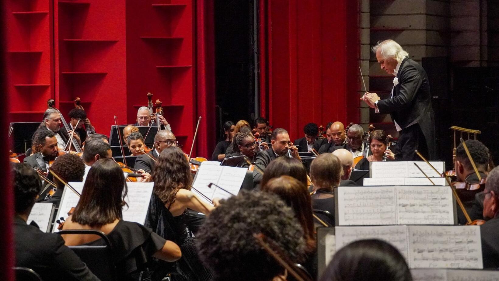 Más de mil personas asisten al ensayo general de clausura de la Orquesta Sinfónica Nacional