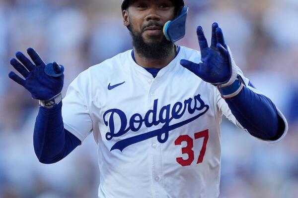 Hernández se arriesgó un poco la temporada baja pasada al rechazar varias ofertas multianuales, firmando un contrato de un año y US$23.5 millones con los Dodgers