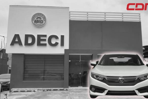 Autoferia de vehículos de la Asociación de Dealers del Cibao (Adeci).