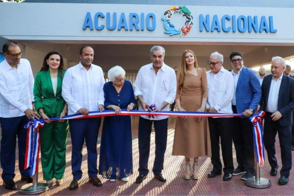 Ayer jueves, el presidente Luis Abinader encabezó la reapertura del remozado Acuario Nacional. Con una inversión de 93 millones de pesos.