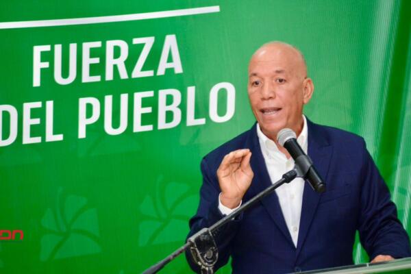 La Fuerza del Pueblo, a través del general Rolando Rosado Mateo, reveló contradicciones en los informes oficiales sobre el decomiso de droga en el Puerto Multimodal Caucedo. (foto, fuente externa)