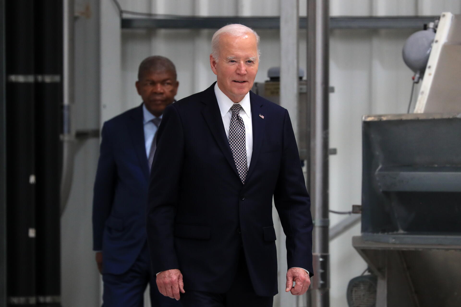 Joe Biden reitera su "total apoyo" a una transición en Siria