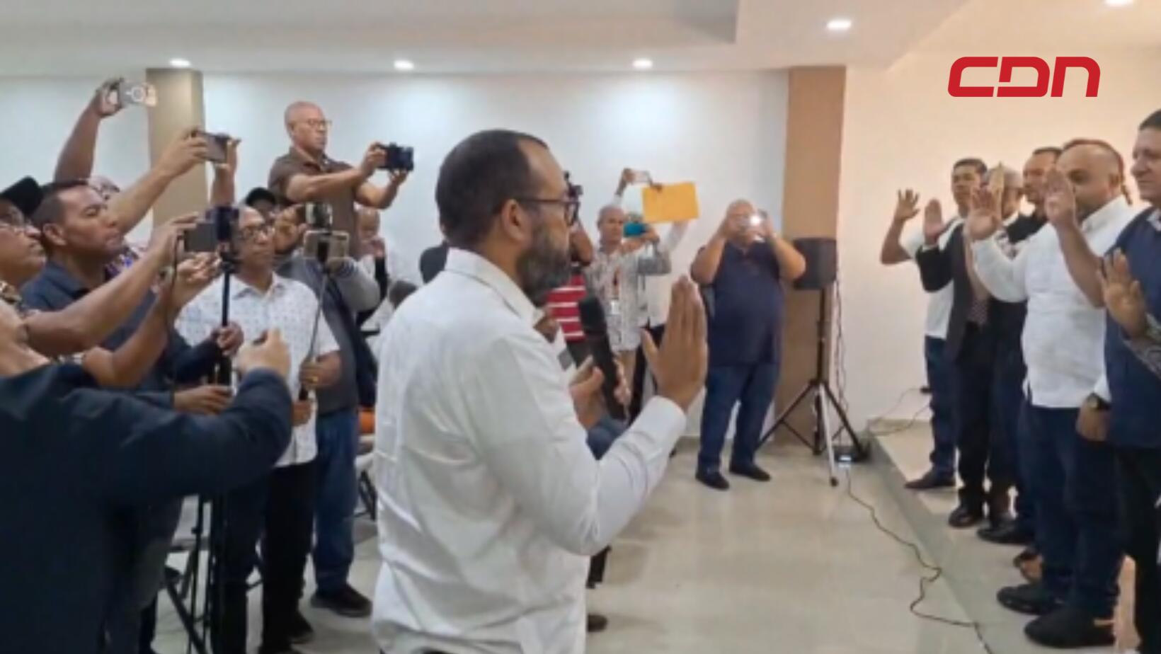 Juramentan Comisión del Consejo de Desarrollo Provincial