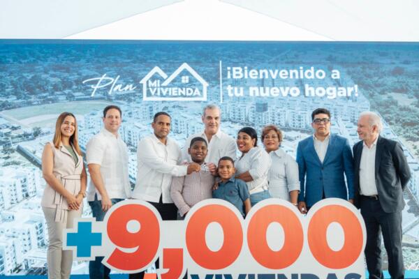 Mived alcanza 9,000 viviendas construidas y entregadas