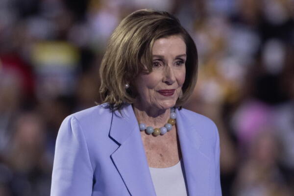 Fotografía de archivo de la expresidenta de la Cámara de Representantes de Estados Unidos, Nancy Pelosi. EFE/EPA/MICHAEL REYNOLDS