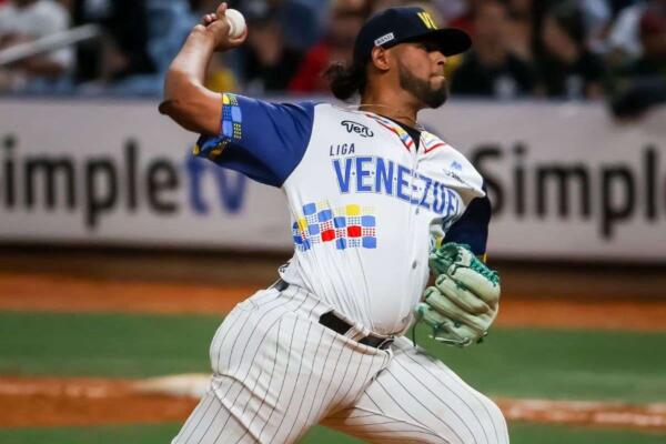 Gudiño, de 29 años, participó con los Leones del Caracas en la serie regular venezolana, donde tuvo marca de 4-0, 3.67 de efectividad, 1.14 de WHIP y 26 ponches en 27.0 entradas.
