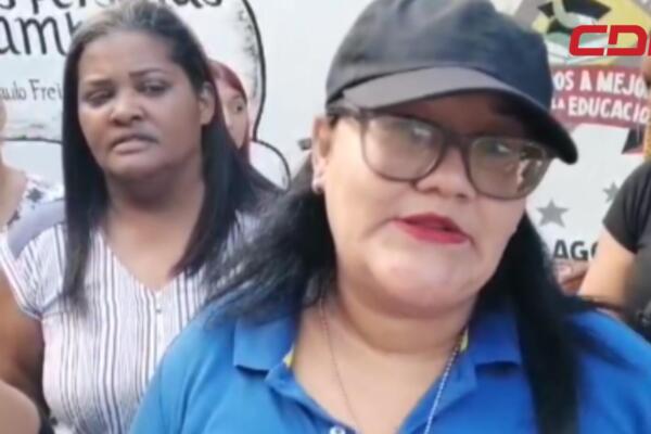Exigen sacar las oficinas del referido centro por el temor de que los estudiantes se vean afectados por conflicto.