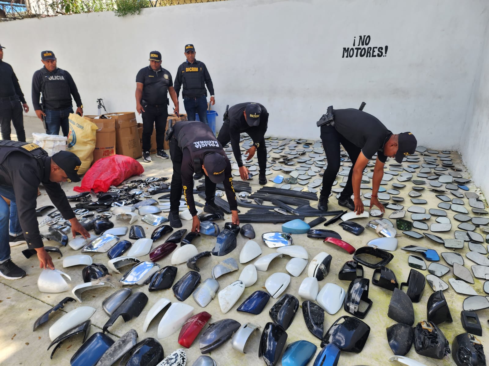 La Policía Nacional desmantela almacén de piezas de vehículos robadas en Villa María
