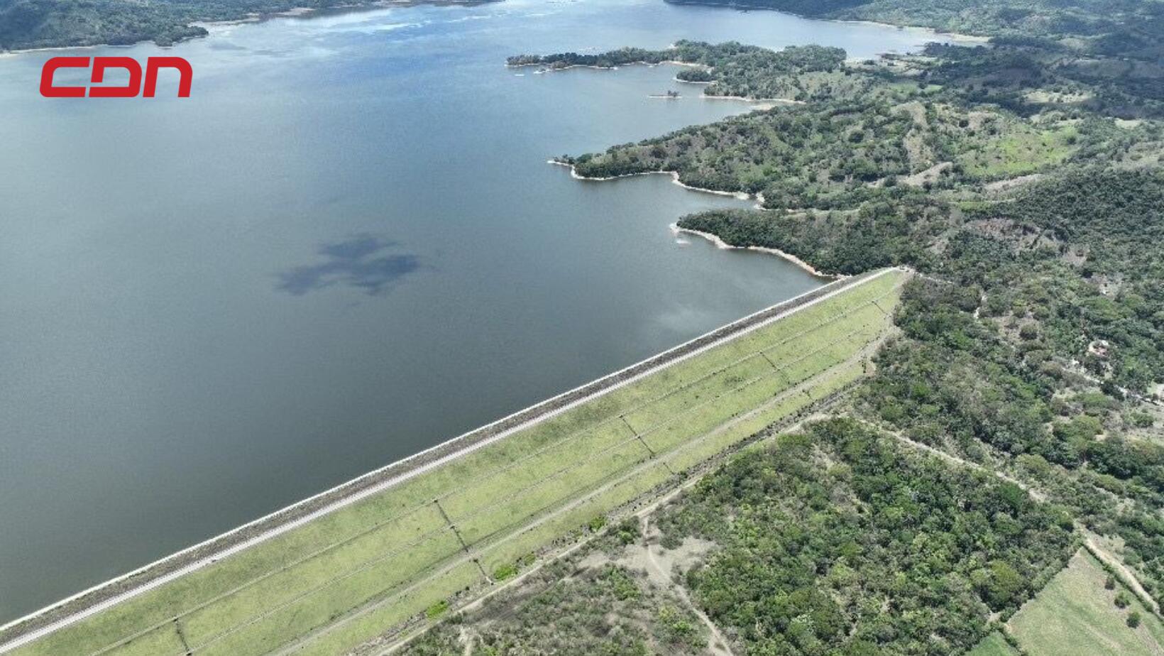 Presa de Monción deja de verter, informa Indrhi